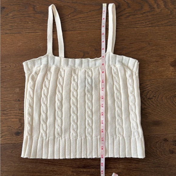 By Anthropologie Cropped Cream Cable Knit Tank Top - Picture 7 of 9